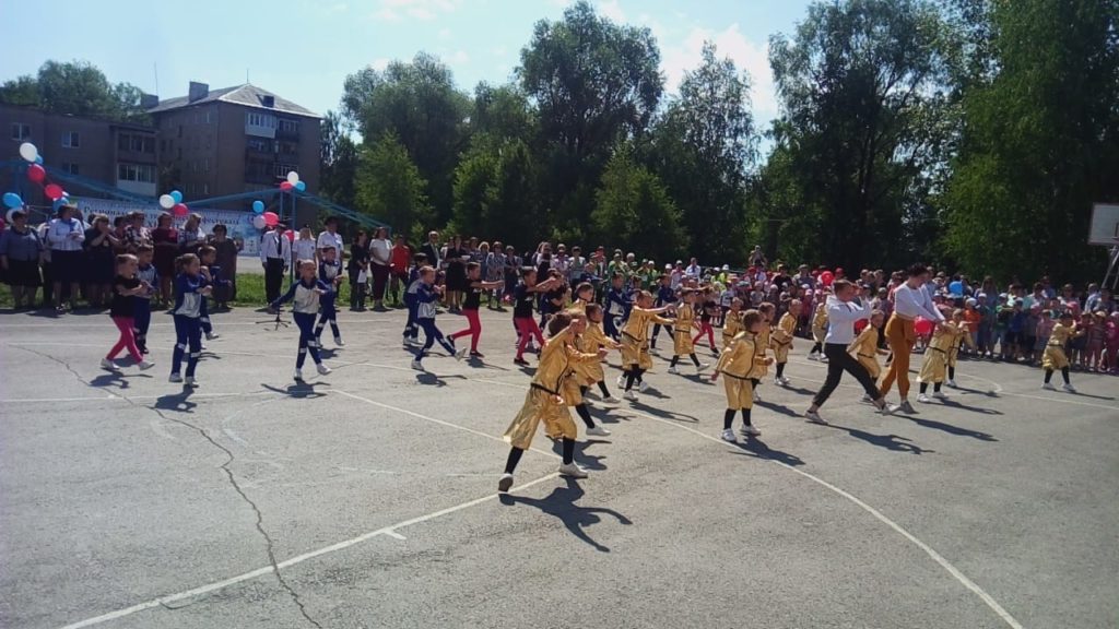 В Аше прошел фестиваль детского творчества «Техностарт»