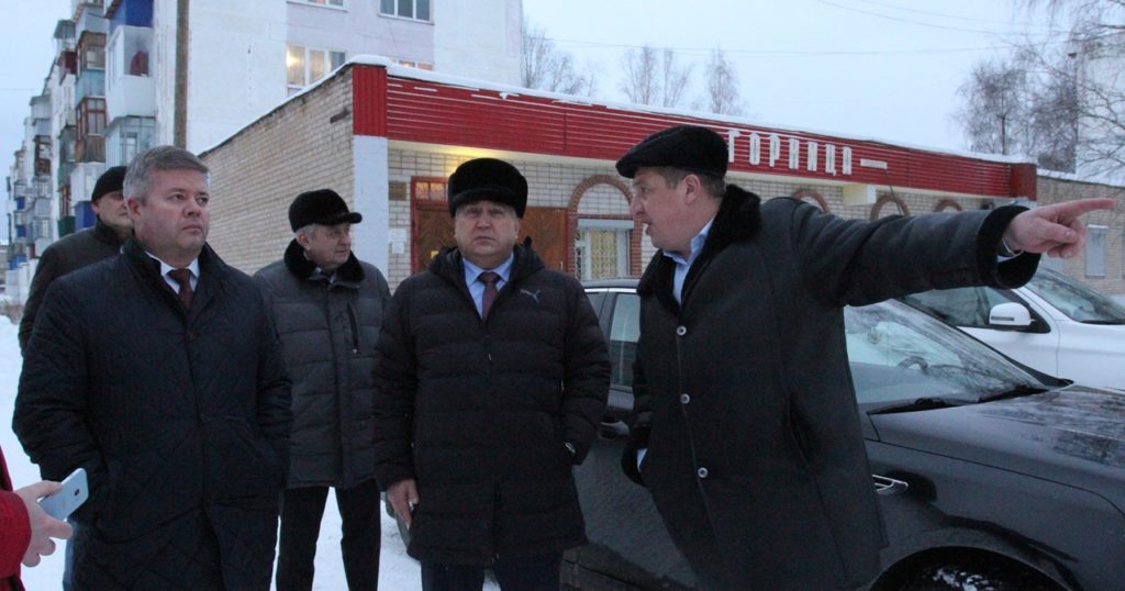 Бездействие главы Сима вызвало недовольство областного правительства