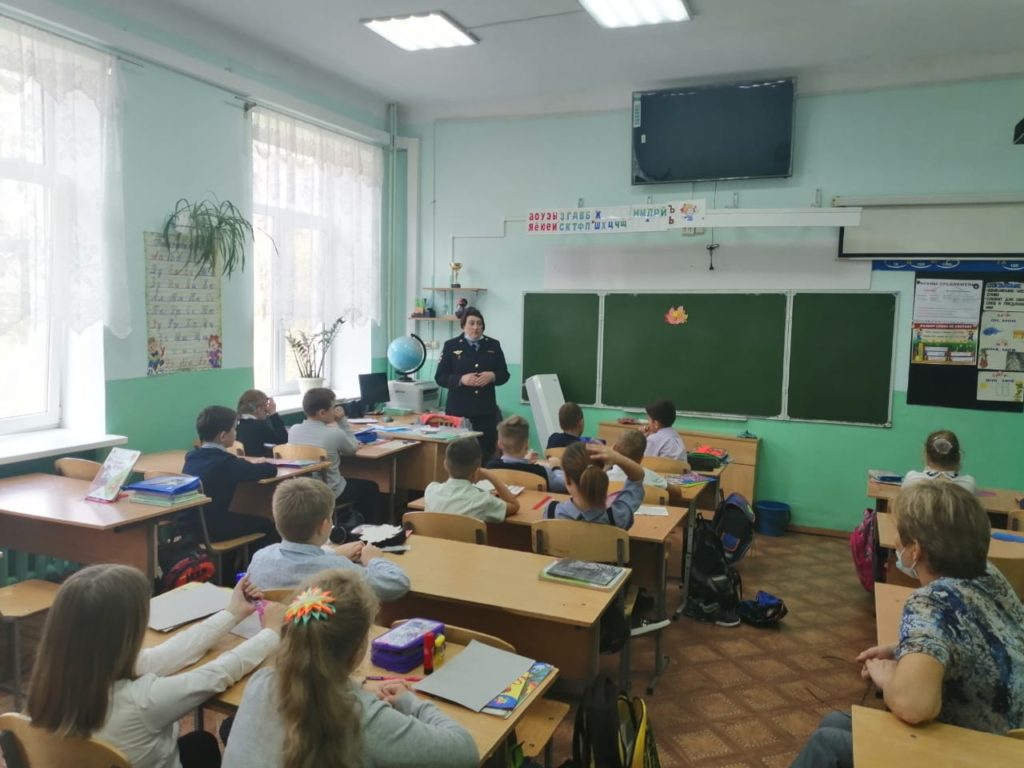 Ашинские школьники получили знания о своих правах и обязанностях