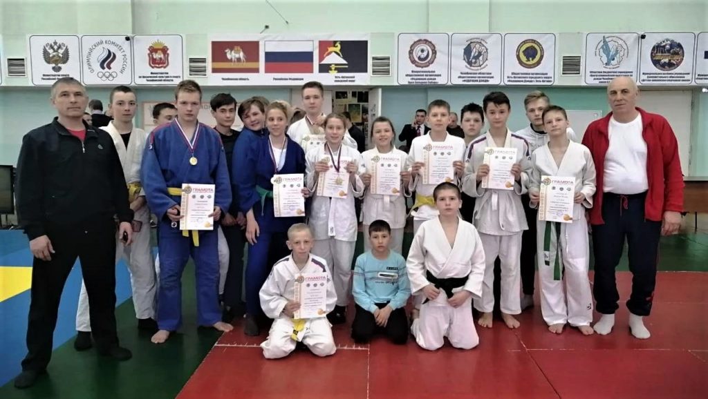 Шестью золотыми медалями пополнилась копилка ашинских дзюдоистов
