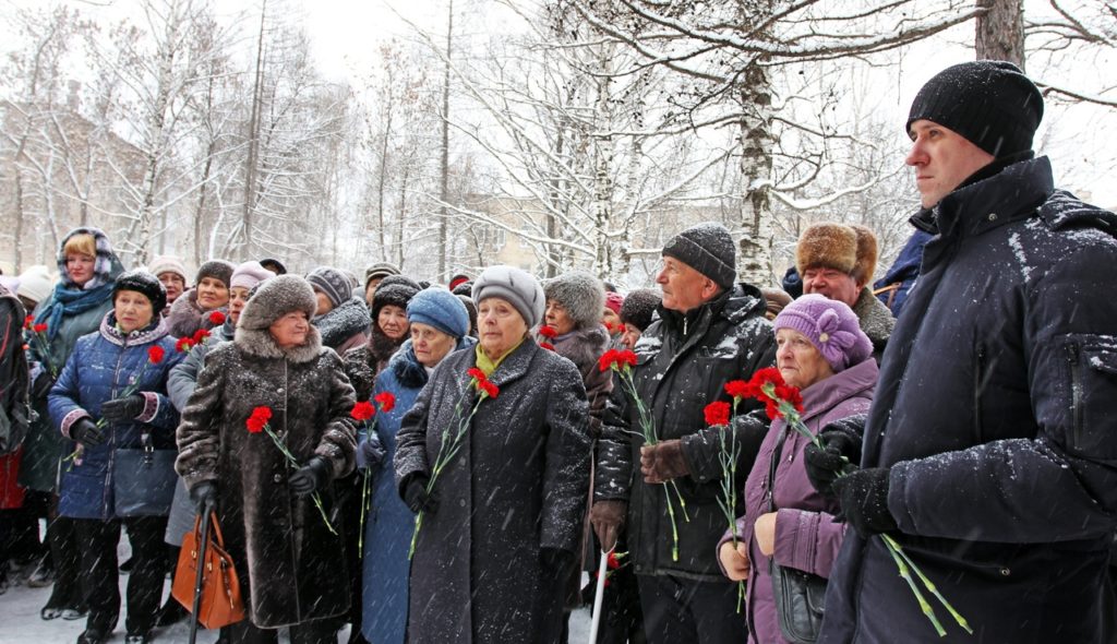 Сегодня в Аше почтили память советских воинов
